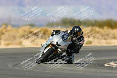 media/Jan-09-2022-SoCal Trackdays (Sun) [[2b1fec8404]]/Turn 16 (11am)/